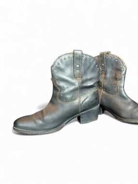 BOC BORN Western Ankle Studded Calf Boots Leather Black 9